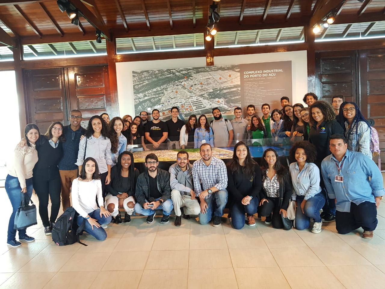 Estratégia Júnior participa de encontro para prospeção de projetos no Porto do Açu